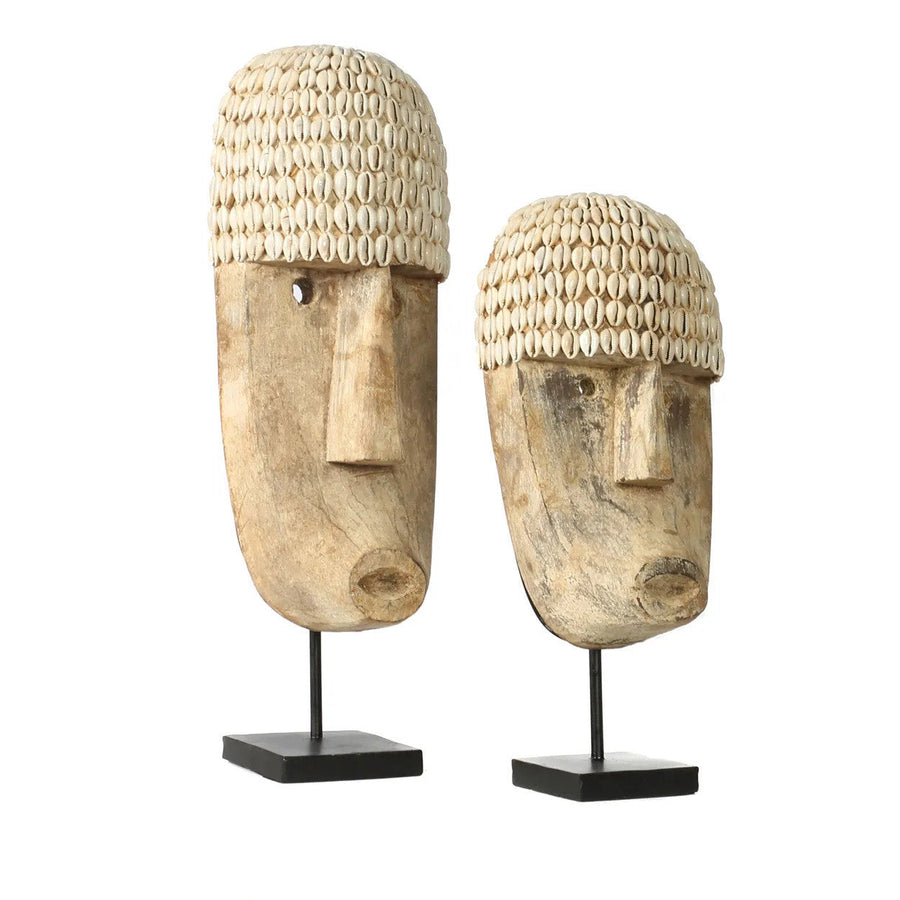 Het Cowrie Mask on Stand - Medium