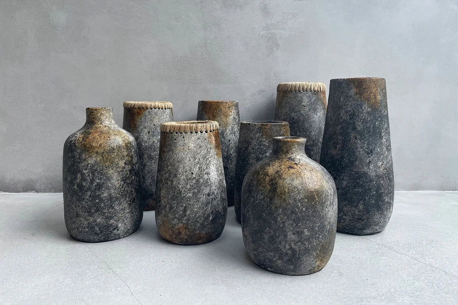 The Classy Vase - Antique Gray - L